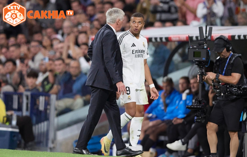 Ancelotti khẳng định Mbappe hoàn toàn ổn sau chấn thương gặp phải. Ảnh: Getty Ancelotti khẳng định Mbappe hoàn toàn ổn sau chấn thương gặp phải. Ảnh: Getty